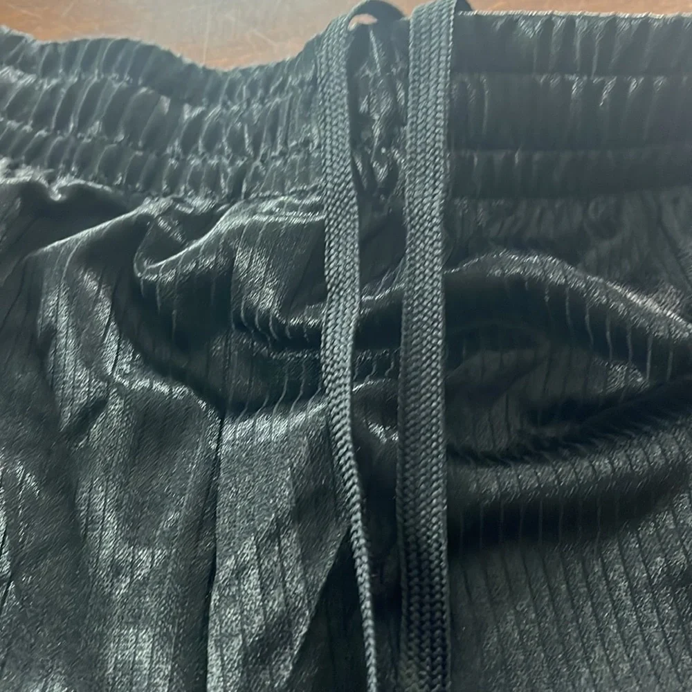 Star Drawstring Shorts - Picture 2 of 6